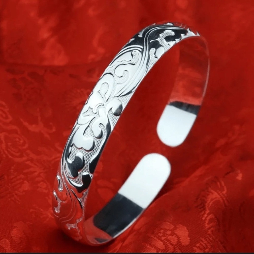 Elegant Silver Floral Bangle Bracelet 925 Silver